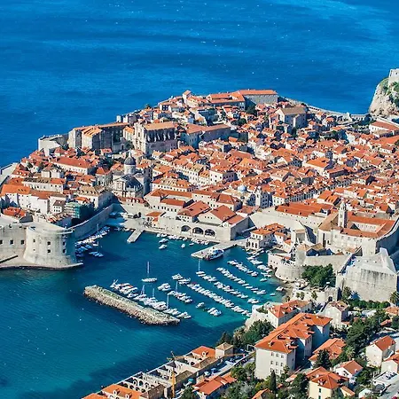 게스트하우스 Lazareti 2*